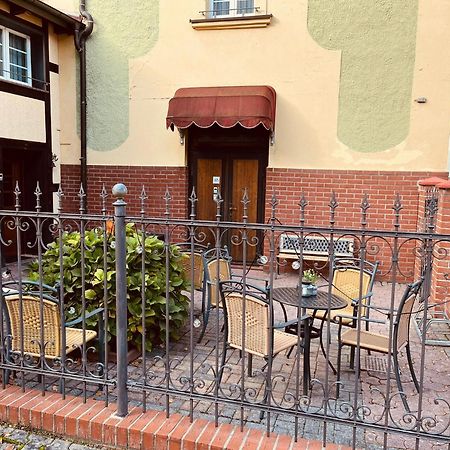 Apartment Gruener Fuerst Mit Sitzecke Im Innenhof & Naehe Park & Erdgeschoss 바트무스카우 외부 사진